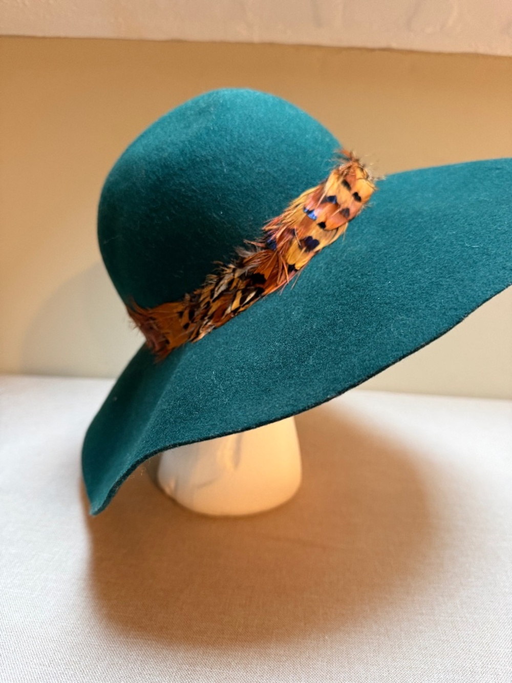 Teal Wool Felt Wide Brimmed Hat With Feather Band NWT